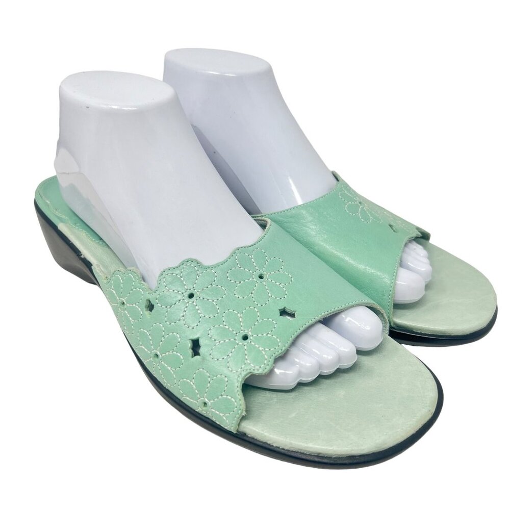 Clarks Womens Green Slide Sandal Stitched Flower Leather Size‎ 11M